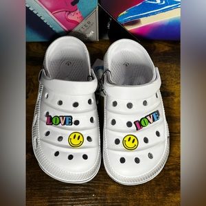 REDVOLUTION Garden Clogs Women size 8 color white